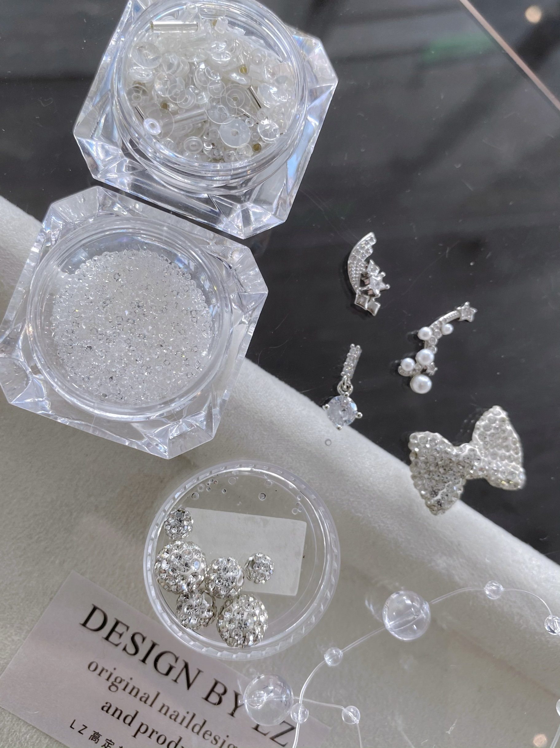 lz高定银色小配件美甲饰品