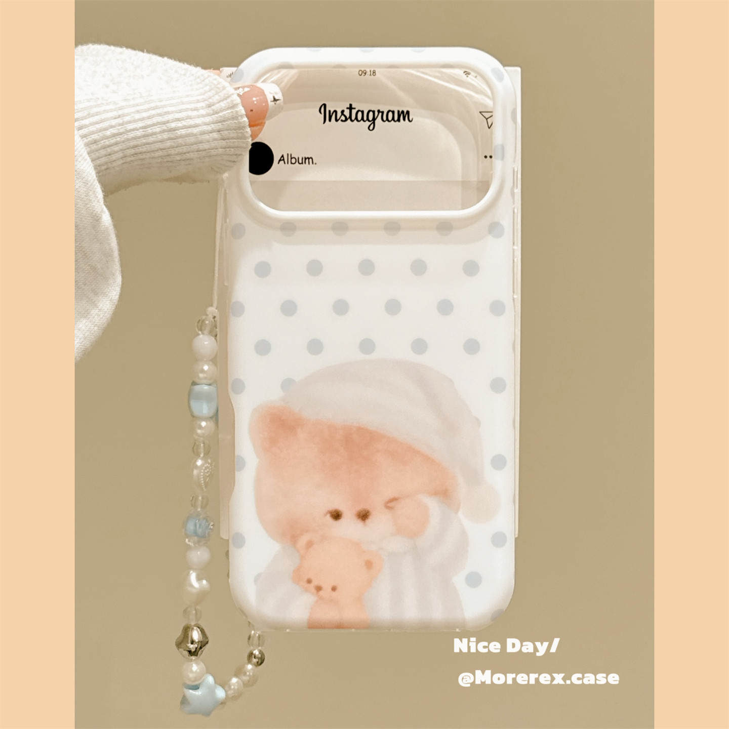 MoreRex温馨慵懒波点睡衣猫咪带链条适用苹果18手机壳iphone17promax新款18pro日韩15全包防摔保护套14女款16