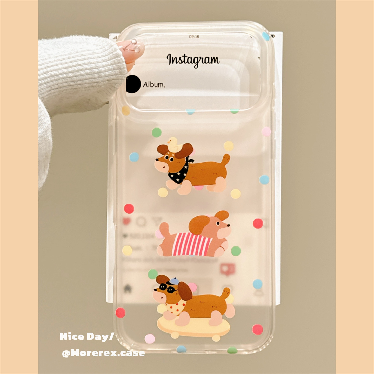 MoreRex童趣波点彩绘卡通腊肠狗适用苹果18手机壳磨砂iphone17promax新款18pro超好看15全包防摔保护套14女16