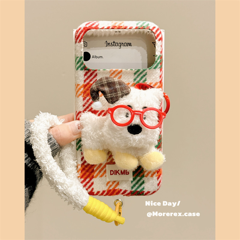 MoreRex秋冬绒布格纹卡通狗狗立体适用苹果17手机壳iphone16promax新款15pro带挂绳14防摔保护套13可爱17女款
