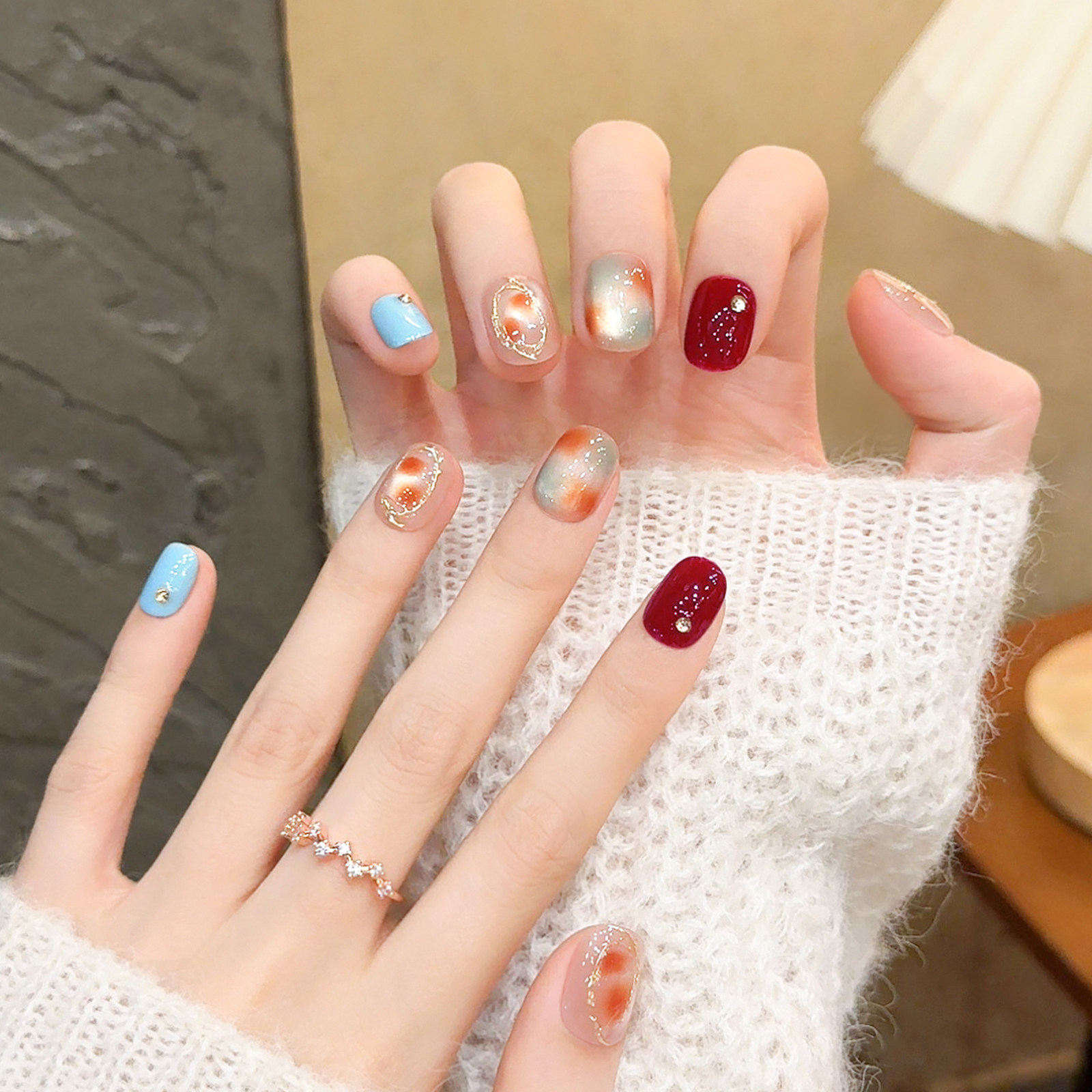 奶糖琥珀晕染纯手工穿戴甲秋冬短款猫眼美甲成品撞色指甲贴片,彩妆/香水/美妆工具,穿戴甲/甲片,淘宝优惠券,粉丝福利购,淘宝优惠卷