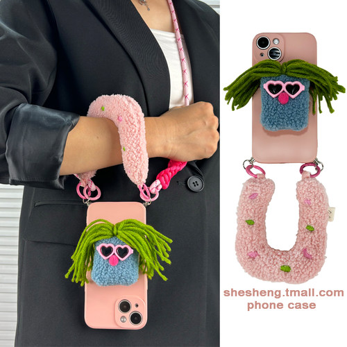 适用三星毛绒长发公仔斜挎手机壳