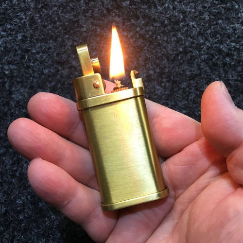 自动弹射煤油打火机 一键点火煤油打火机 复古怀旧打火机 包邮
