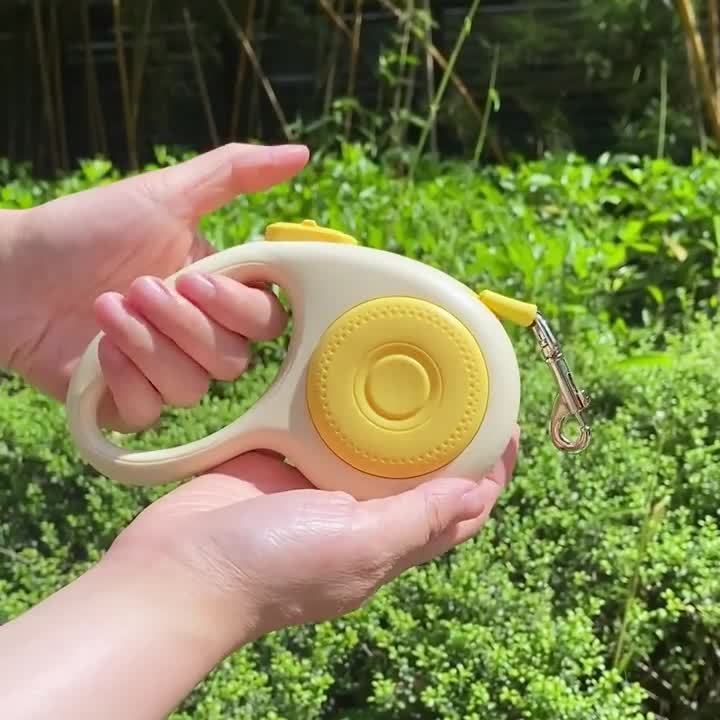 狗狗牵引绳自动伸缩遛狗