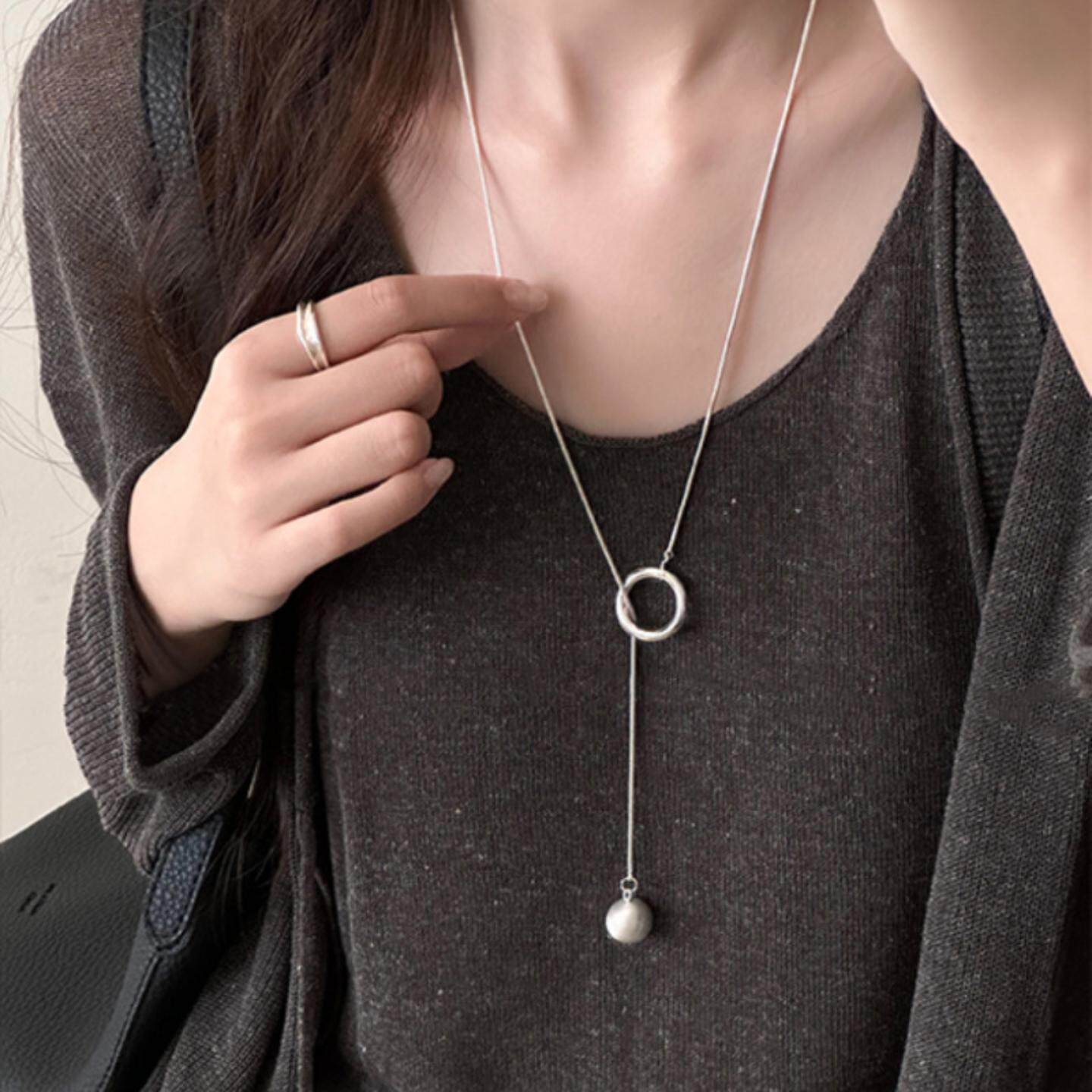 复古圆球吊坠长款项链女款轻奢高级感秋冬毛衣链可调节锁骨链配饰