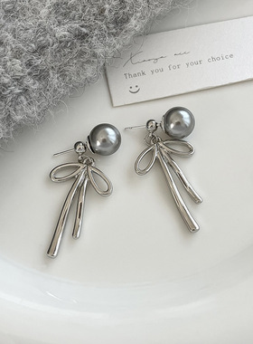 灰色珍珠蝴蝶结耳环女轻奢感长款耳坠冷淡风气质耳钉耳饰