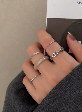 2023年新款潮简约感戒指女ins小众轻奢醋酸复古钻石指环