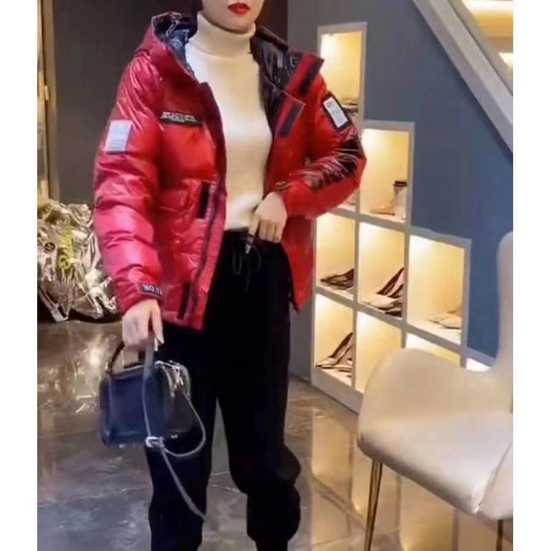 日系cherrykoko冬季新款连帽短棉服贴标字母时尚显瘦女潮