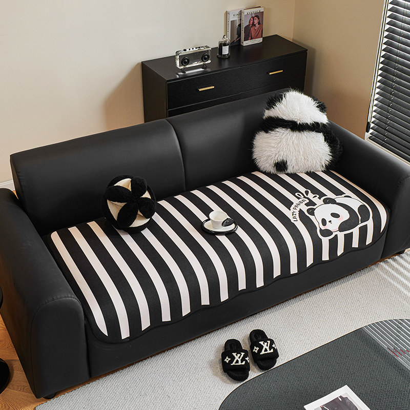 可爱熊猫沙发垫子四季通用2026新款防滑坐垫一片式直排沙发盖布巾