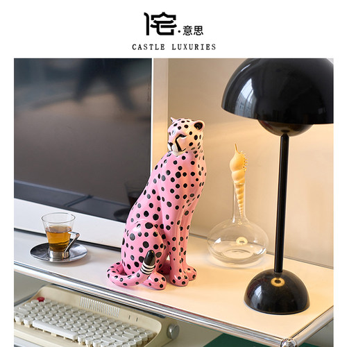 豪宅家居leopard粉红金钱豹摆件