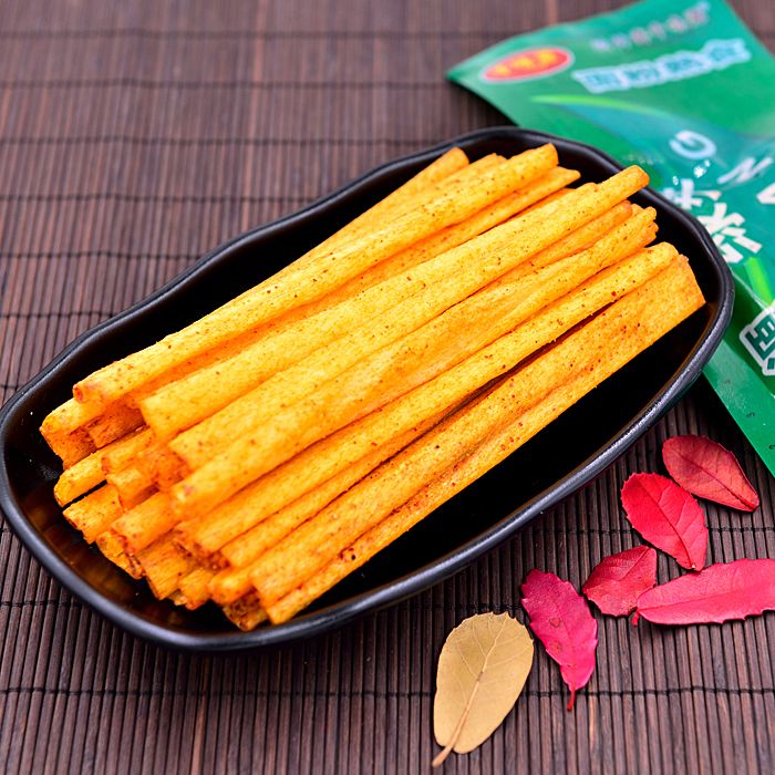 绿爽麻辣条小零食品辣片80后90后儿时怀旧辣皮大礼包小吃8090