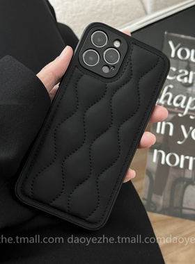 秋冬黑色羽绒服菱格vivoX300手机壳X200S/S30S20新款X100硅胶S17创意X90/X80高级感S18皮质S19防摔S16pro女款