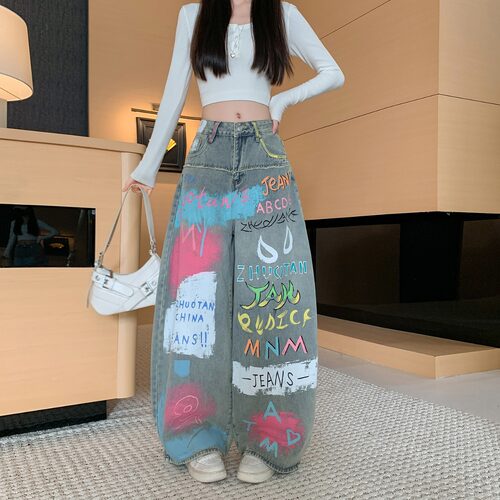 涂鸦色新款手实价酷女实拍美式字母秋季弯刀阔腿裤牛仔裤潮