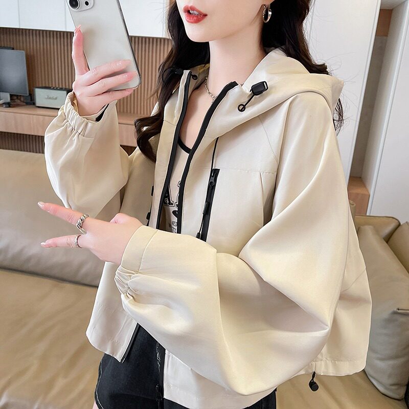 815连帽秋冬冲锋衣黄色女女风衣上衣外套新款洋气小个子实拍时尚