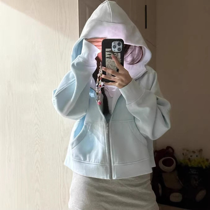 秋季短款外套女款秋冬2026新款连帽卫衣开衫蓝色加绒高腰上衣卫衣