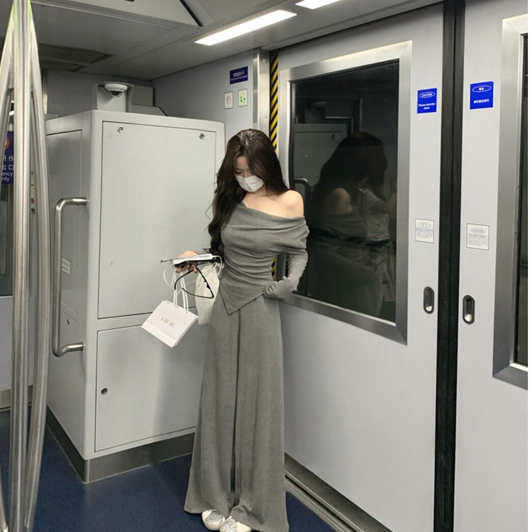 一整套上衣2025年针织搭配套装感高级ootd穿裤子秋冬两件套搭新款