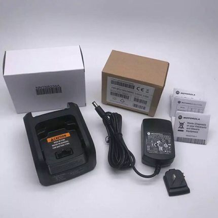 摩托罗拉对讲机MTP3100 MTP3150 MTP3250智能充电器