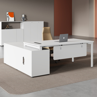 钢架主管桌椅组合公司经理办公室 老板桌白色简约现代办公家具套装