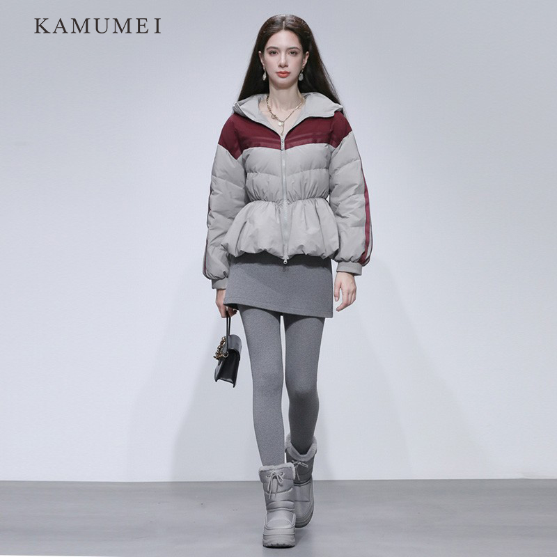 2025冬季新款时尚休闲连帽撞色灯笼袖收腰短款白鸭绒羽绒服外套女