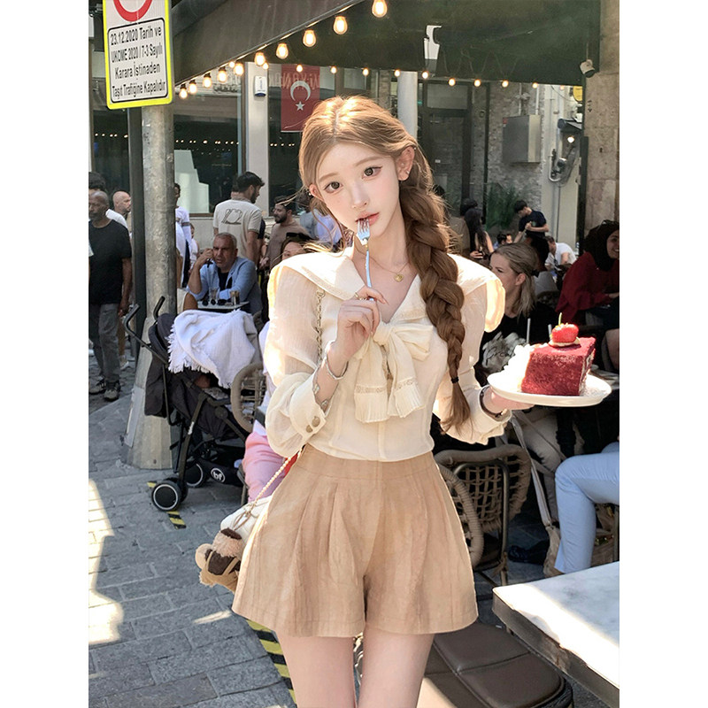 即兴圆舞曲 2025早秋新款法式温柔甜美风蝴蝶结衬衫上衣短裤套装