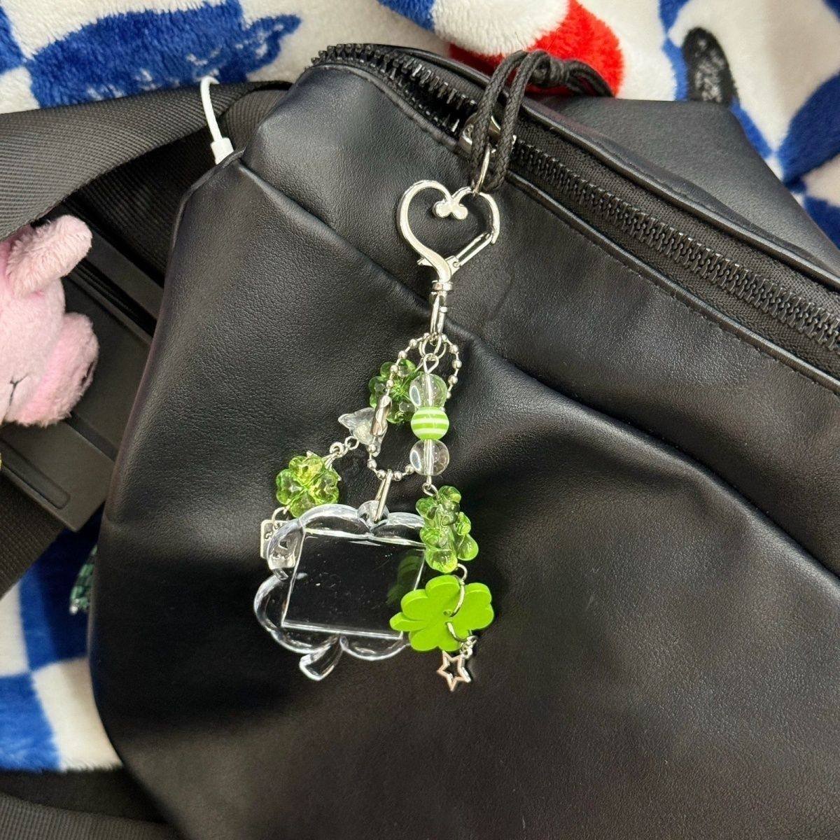 高级小众幸运四叶草挂件相框钥匙扣串珠包挂手机链咕本手账本装饰