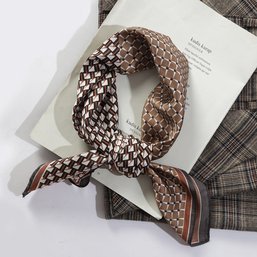 时尚方巾男价格 时尚方巾男图片 星期三