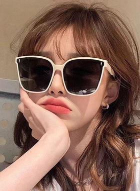 【新款夏季防晒墨镜女】海边防