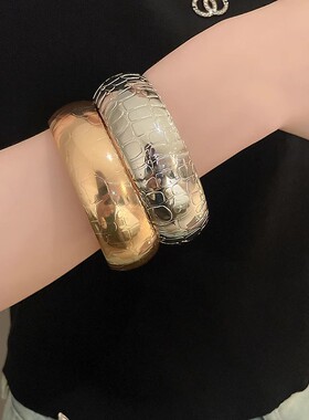 不规则手镯金属时尚女