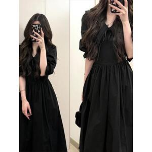2026新款赫本风黑色娃娃领七分袖连衣裙女夏季法式赫本风长裙子