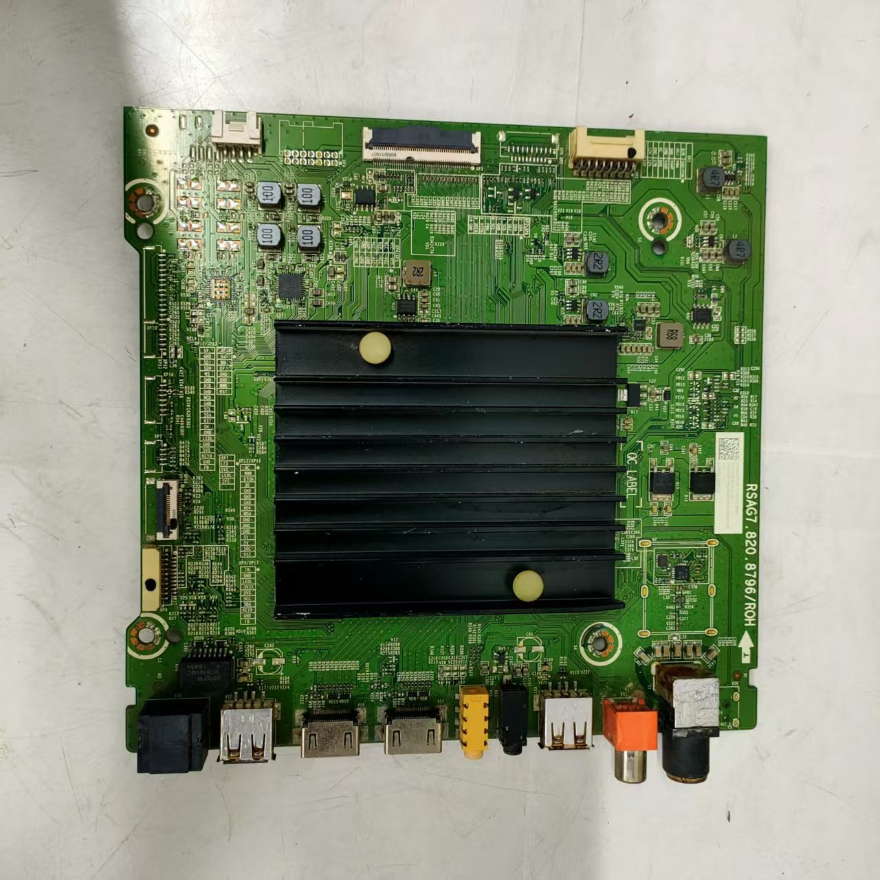 原装拆机海信75E3D(BOM82)263719主板RSAG7.820.8796屏HD750S3U71