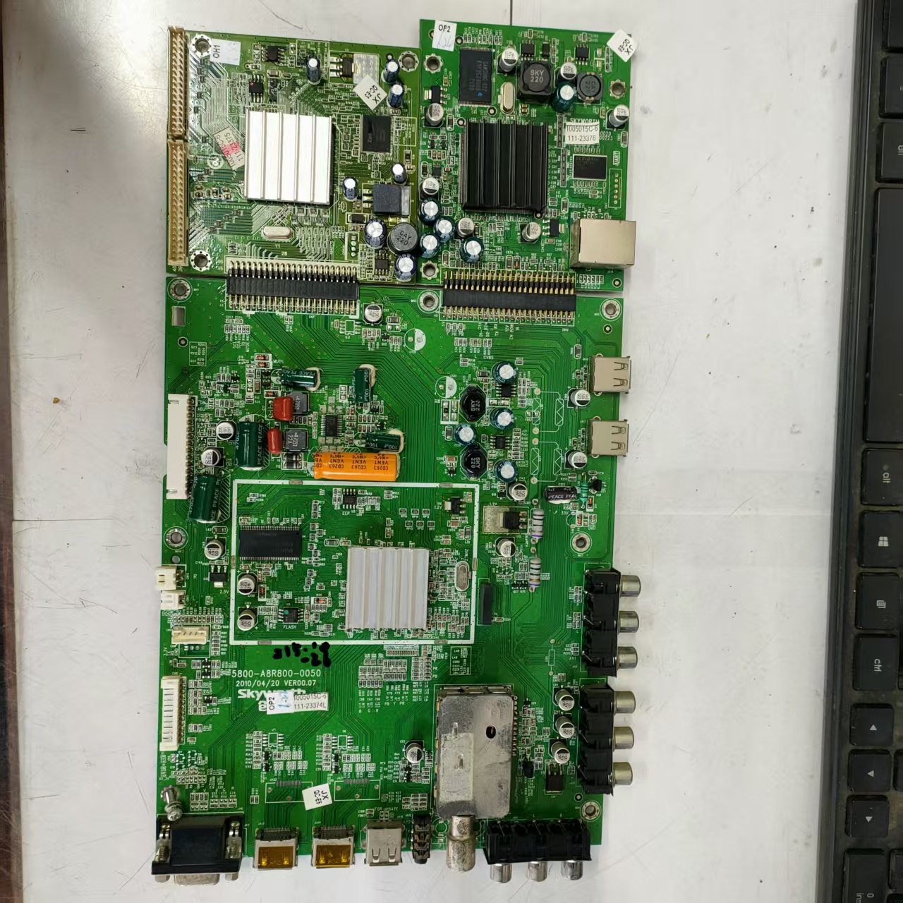 一套原装创维 42E60HR主板 5800-A8R800-0050屏LC420EUD(SC)(A1)