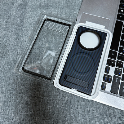 适用荣耀MagicV5碳纤维纹手机壳