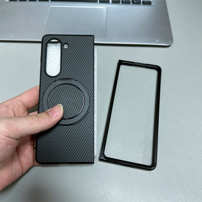 适用三星ZFold7碳纤维纹手机壳