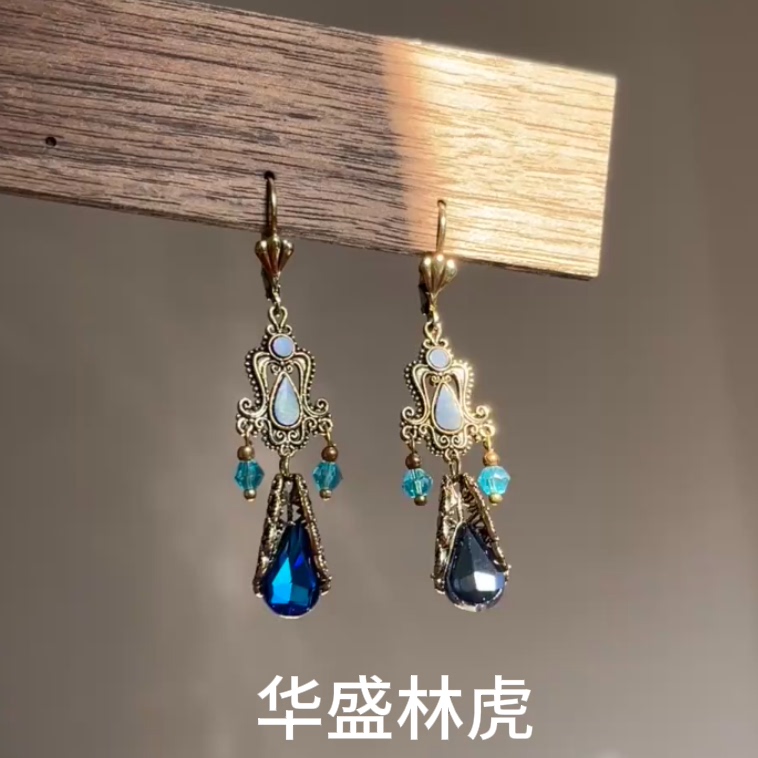 罗曼世记！精致唯美小众设计青色仿托帕石镂空耳坠宫廷风耳饰指环