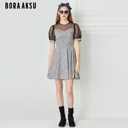 BORAAKSU泡泡袖格纹提花连衣裙
