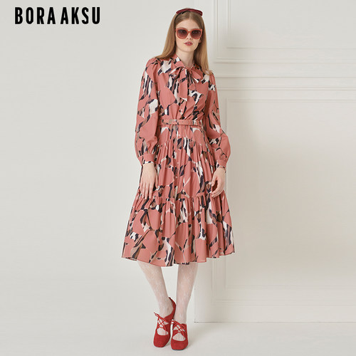BORAAKSU蝴蝶结领褶裥印花连衣裙