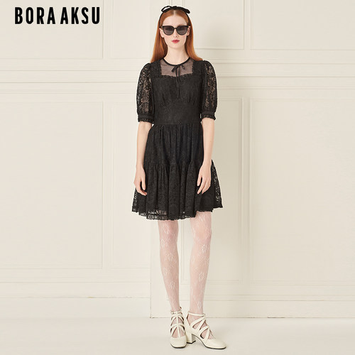 BORAAKSU泡泡袖蕾丝小黑裙