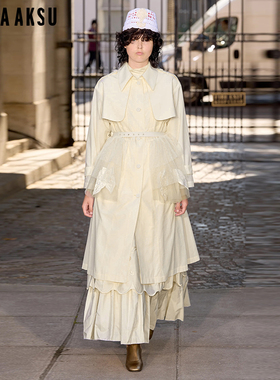 伦敦时装周BORAAKSU2024早春新品宫廷风网纱拼接风衣B1EAW17020