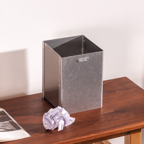 【新品】存数垃圾桶 金属简约客厅方形极简家用废纸篓桶 制吉家居