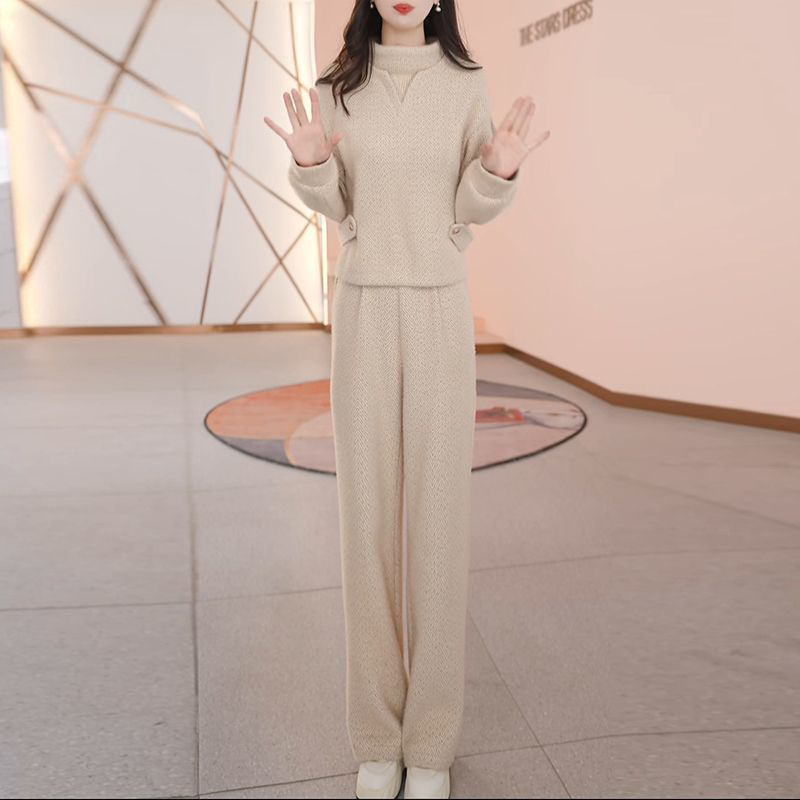 2026新款女士秋冬套装时尚洋气减龄休闲简约高领上衣阔腿裤两件套