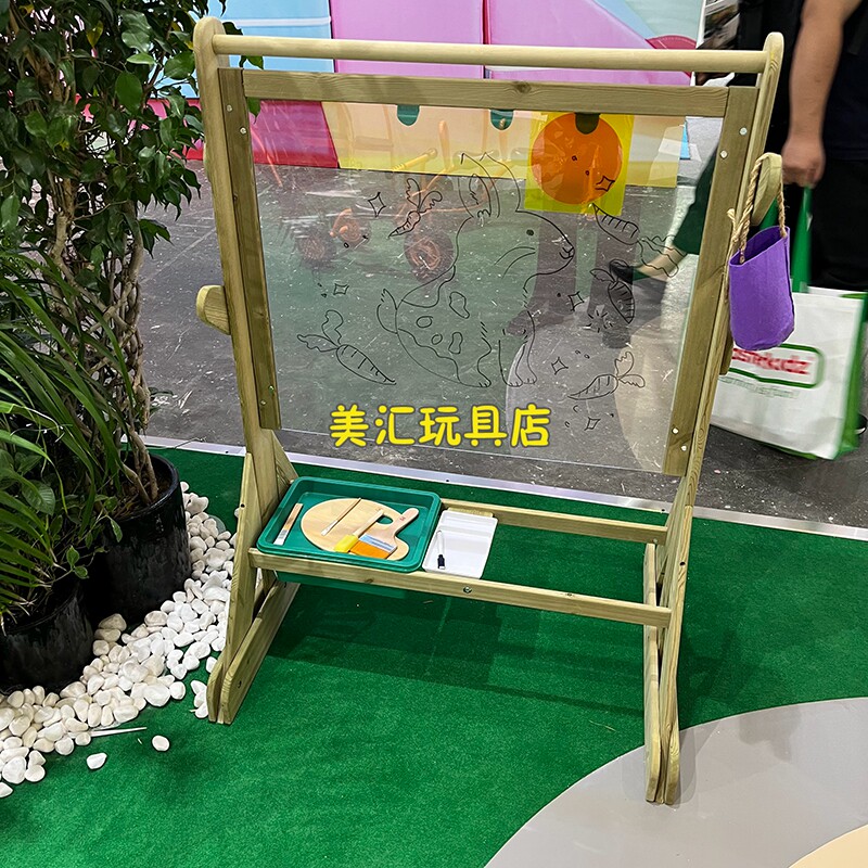 幼儿园户外教室益智防腐木美工区儿童黑板画架涂鸦架透明亚克力板