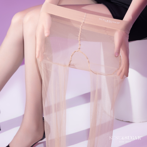 素纥「轻盈」超薄大码加裆丝袜