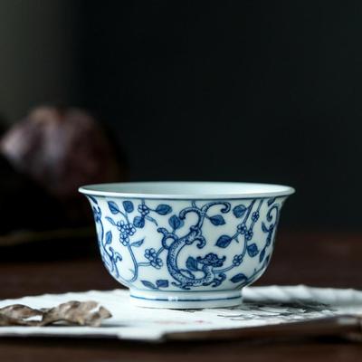 景德镇陶瓷手绘点工草龙功夫茶杯主人杯