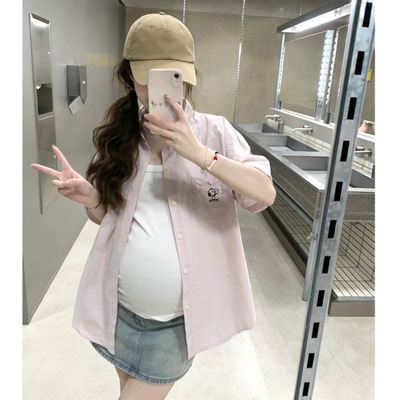 孕妇装2026新款夏季宽松显瘦百搭短袖衬衫设计感小众港风叠穿上衣