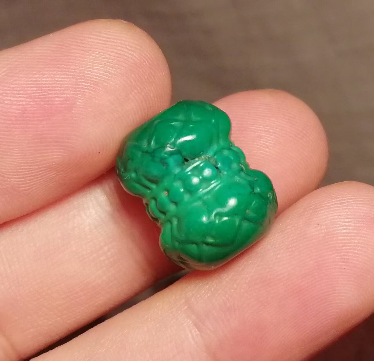 藏系文玩14*17mm老款式老磨损手工打磨绿松石双莲花杵腰珠佩珠款