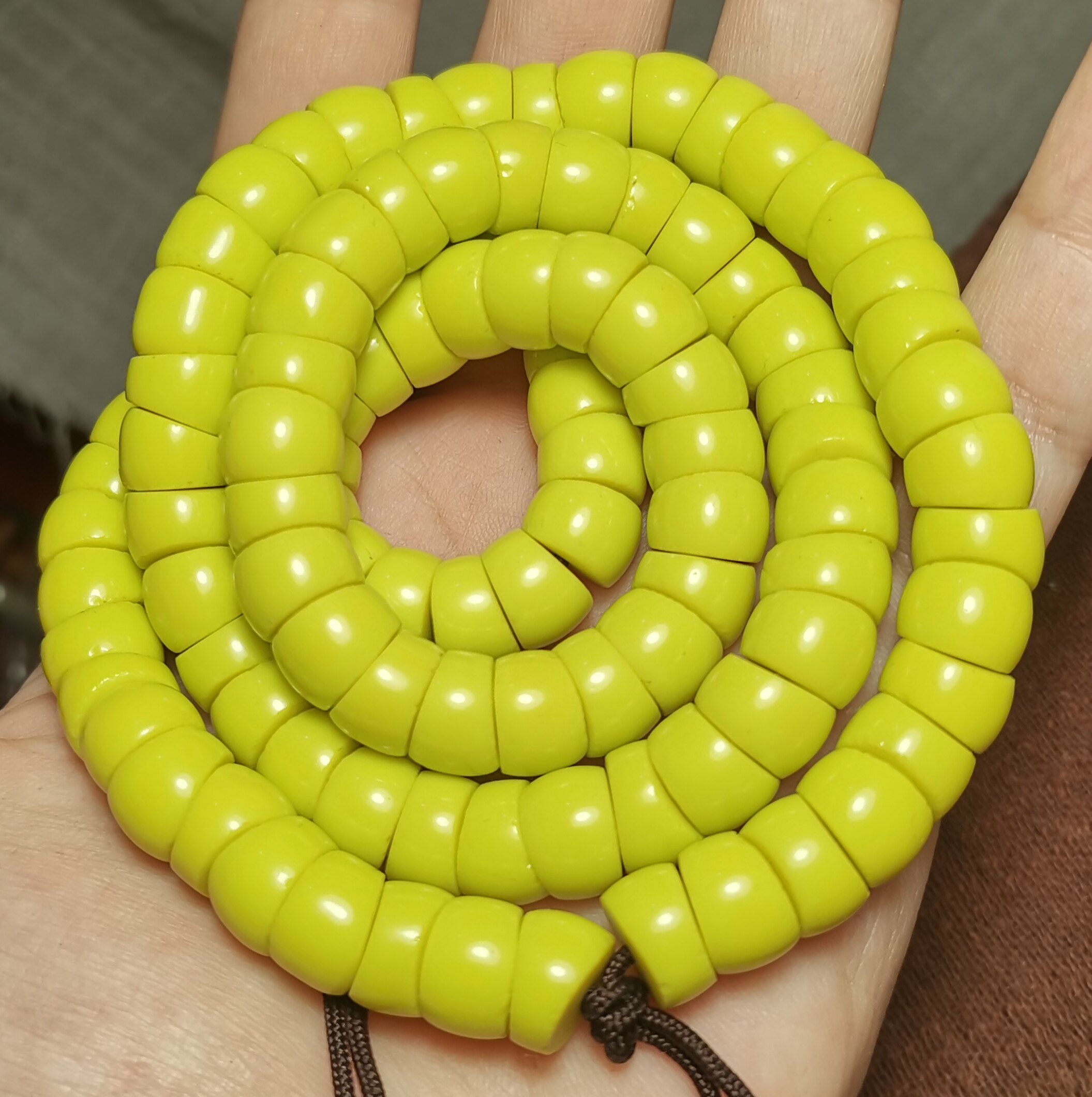 古玩珠10mm黄色小年份琉璃佛珠手链锁骨链马蹄形切片手持念珠素款