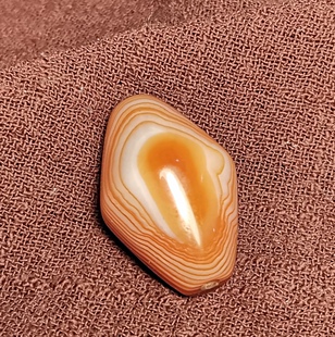 西藏元素20*30mm超大一眼珠南红色缠丝玛瑙玉髓吊坠顶珠一物一图