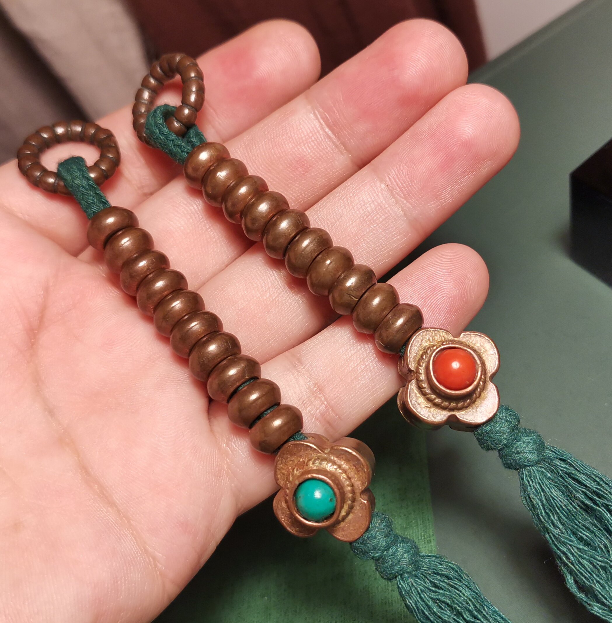 西藏文玩一对大尺寸计子9mm左右紫铜托甲皮壳计数器挂件测挂配饰