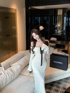 一字肩针织连衣裙女秋冬高级感气质包臀长裙 轻奢法式 小鑫轻奢