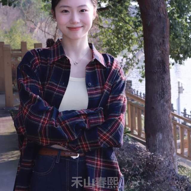 女#复古搭款衬衣新款长袖感外衬衫春秋季红色上衣港式设计开格子